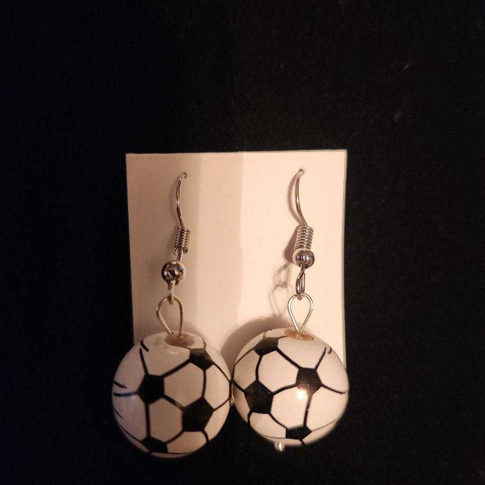 Soccerball earrings
